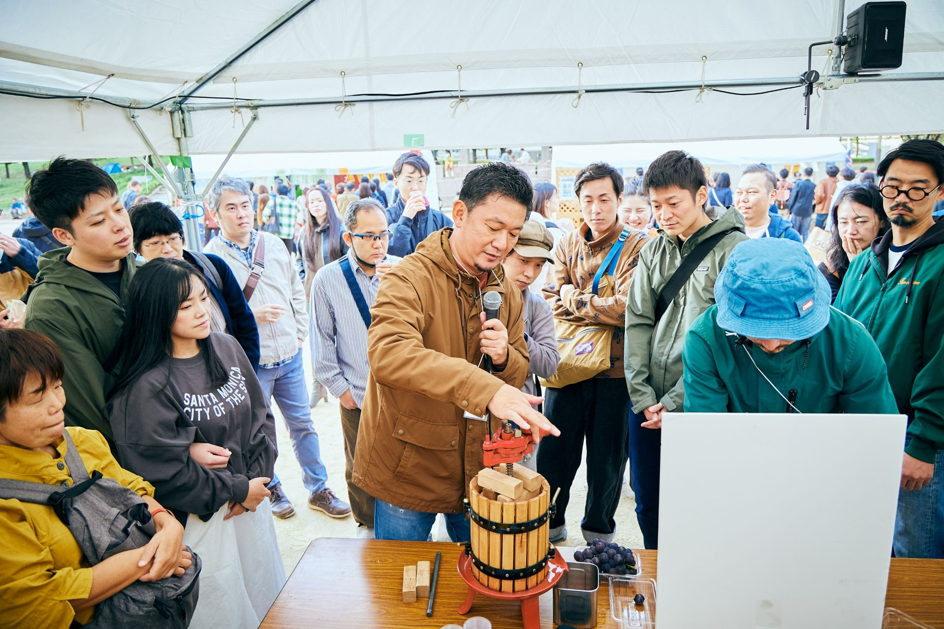 2025.10/18~10/19開催！大阪酒万博 in 難波宮跡公園 | なノにわ nanoniwa